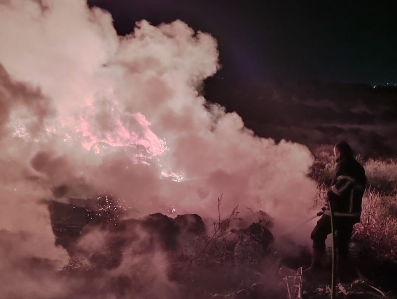 Arsuz’da çöplük alandan alevler yükseldi