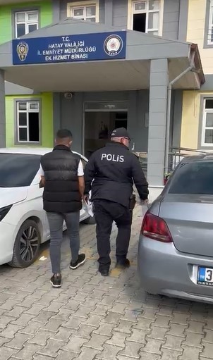 Hatay'da 3 yıl 1 ay hapis cezasıyla aranan şahıs tutuklandı