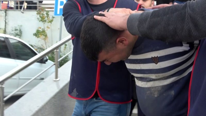 Dini Nikahlı Eşini ve Çocuklarını Öldüren Adama Ceza