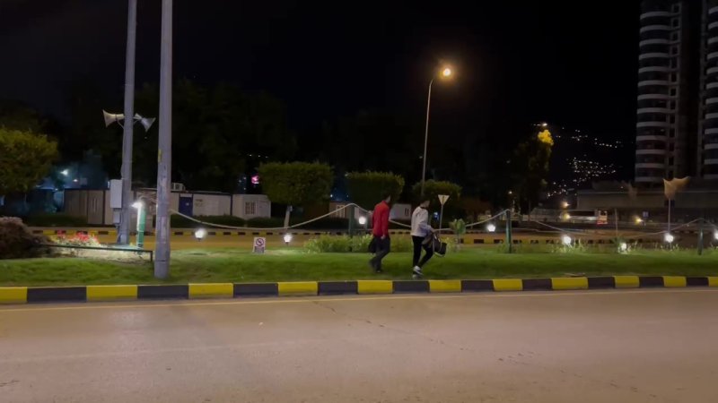 Basıldığında çimenlerden gelen ses; vatandaşlara sert ve emredici gelince, yumuşak ve etkileyici güzel bir sese dönüştürüldü