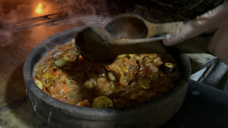 Gastronomi şehri Hatay'ın tescilli lezzeti Belen tava lezzetiyle damak çatlatıyor