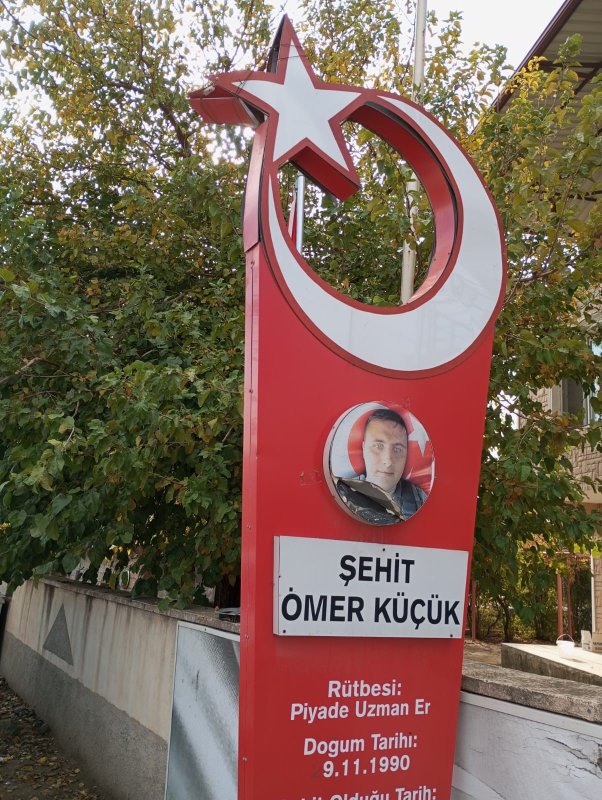 Şehit anasının gözyaşlarına evladının silah arkadaşları son verdi