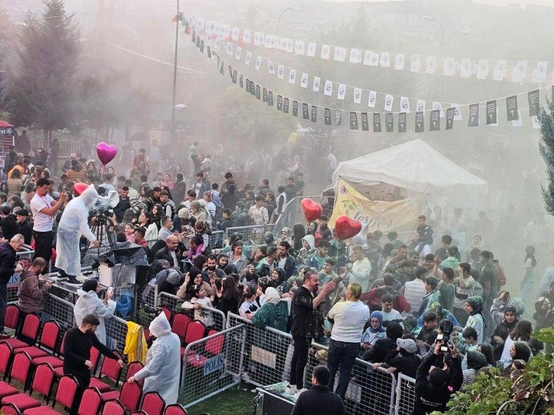 Altınözü’nde color fest etkinliği düzenlendi 