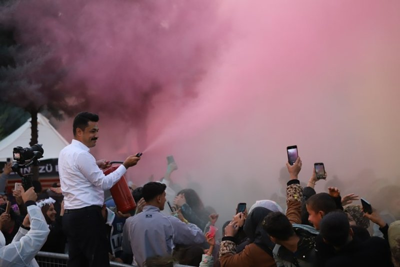 Altınözü’nde color fest etkinliği düzenlendi 