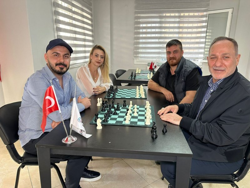 AĞASLAN SATRANÇ AKADEMİ AÇILDI
