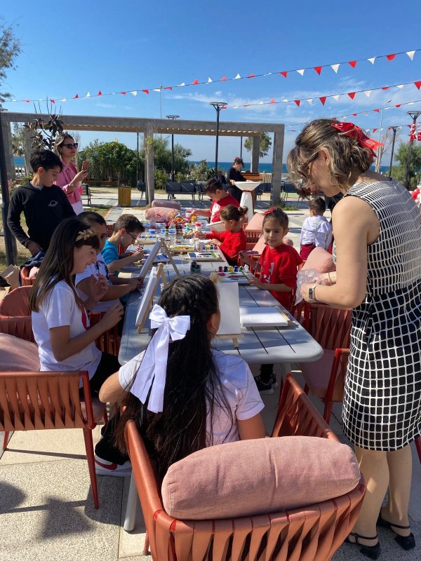  POLAT VAKFI CUMHURİYET BAYRAMI’NI HATAYLILARLA KUTLADI