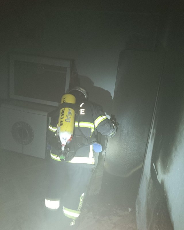 Kumlu’da çıkan ev yangını