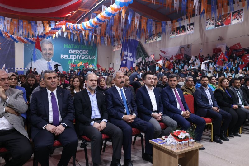 AK PARTİ İL GENÇLİK KOLLARI BAŞKANI AKIN’A KONGREDE TAM DESTEK
