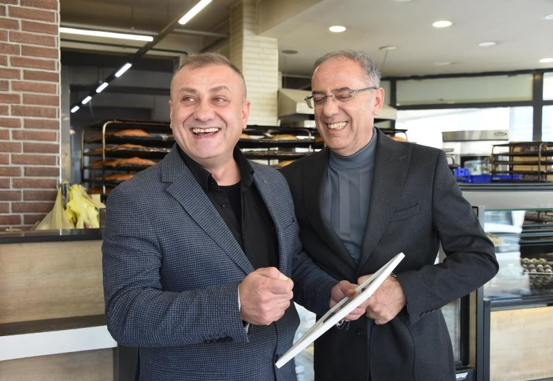 KAREK’İN İLK SİFTAHI BAŞKAN YAPAR’DAN