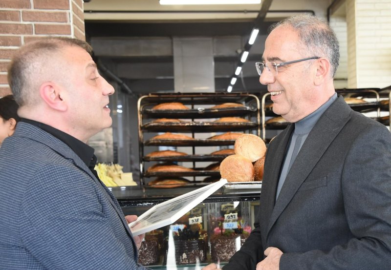  KAREK’İN İLK SİFTAHI BAŞKAN YAPAR’DAN