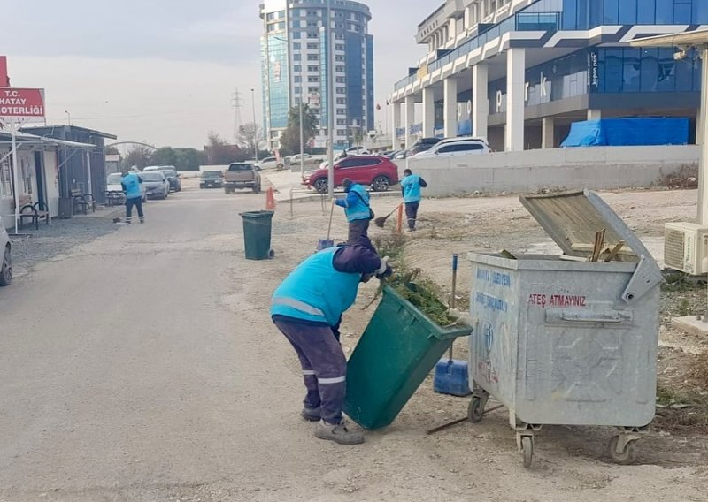 DAHA TEMİZ VE YEŞİL BİR ANTAKYA İÇİN ÇALIŞMALAR SÜRÜYOR