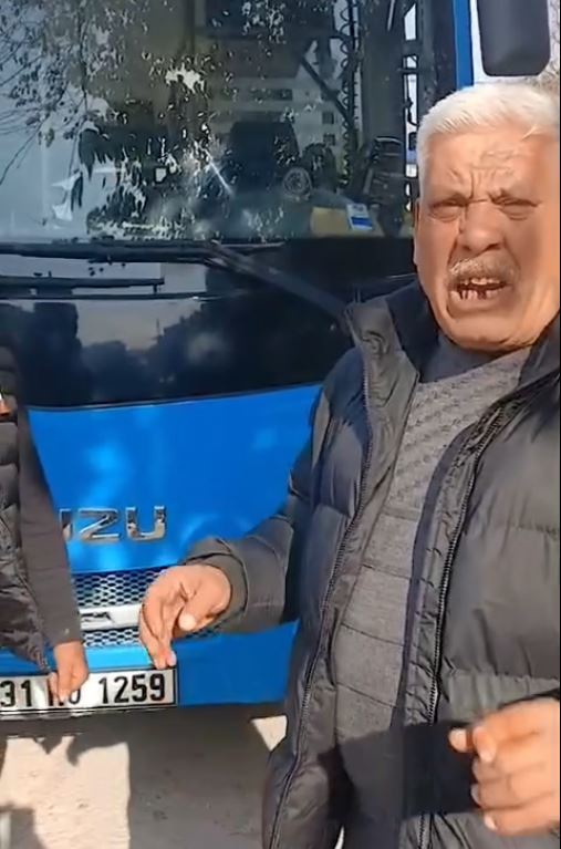 KADİFE VE ÇETİNER HALKA KULAK VERDİ ANTAKYA’DA OTOBÜS SORUNU ÇÖZDÜ