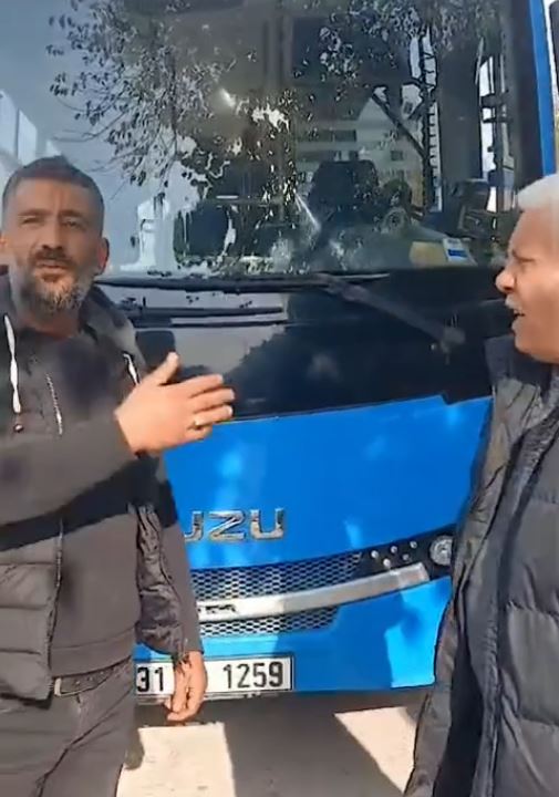 KADİFE VE ÇETİNER HALKA KULAK VERDİ ANTAKYA’DA OTOBÜS SORUNU ÇÖZDÜ