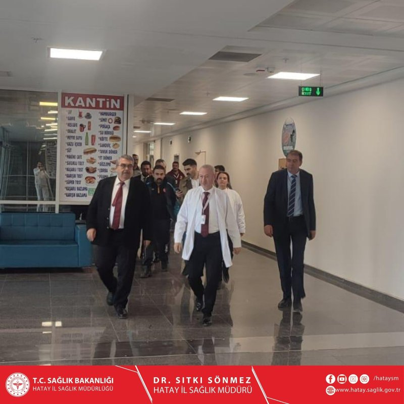 Hatay İl Sağlık Müdürü Dr. Sıtkı Sönmez, Samandağ Devlet Hastanesi'ni ziyaret ederek hastanenin genel durumu, hizmet kalitesi ve mevcut sağlık ihtiyaçları hakkında kapsamlı incelemelerde bulundu.