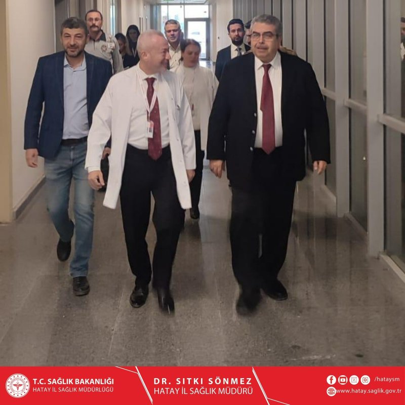 Hatay İl Sağlık Müdürü Dr. Sıtkı Sönmez, Samandağ Devlet Hastanesi'ni ziyaret ederek hastanenin genel durumu, hizmet kalitesi ve mevcut sağlık ihtiyaçları hakkında kapsamlı incelemelerde bulundu.