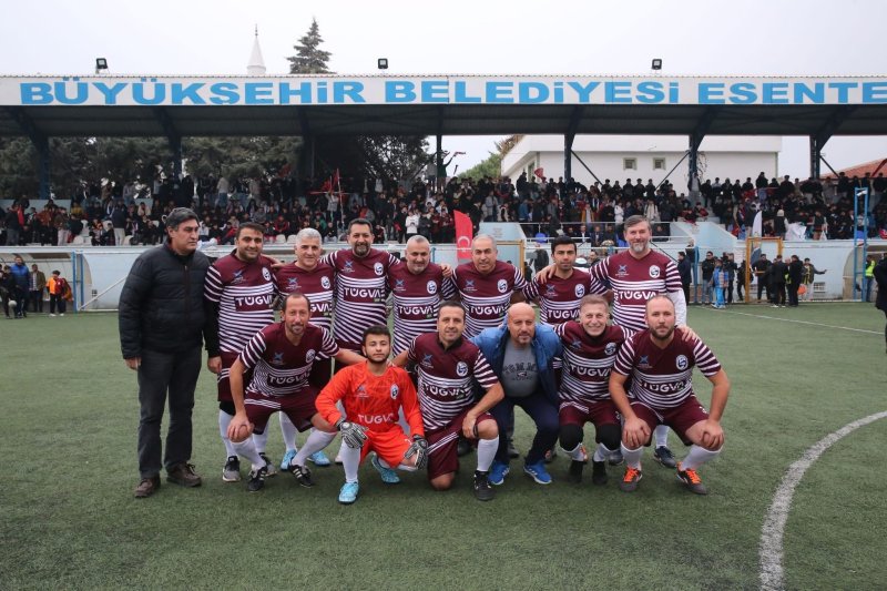 HATAY'DA GENÇLİG FUTBOL TURNUVASI BAŞLADI