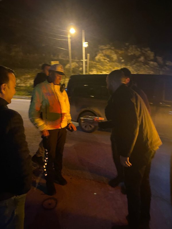 AK GENÇLİK GÖREVİ BAŞINDAKİ POLİSLERİ UNUTMADI