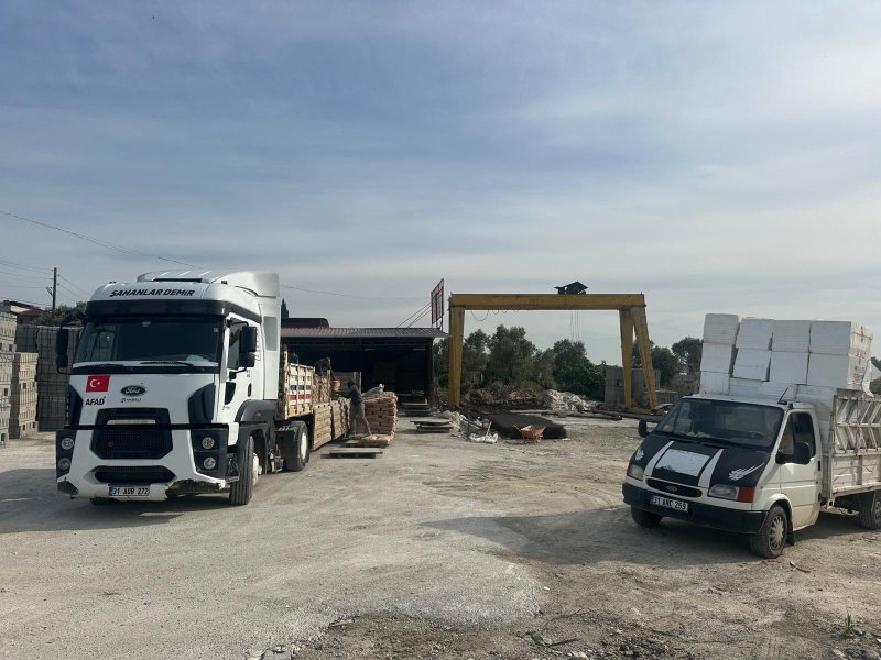 KARADENİZ KARDEŞLER’E YENİ YIL ZİYARETİ 