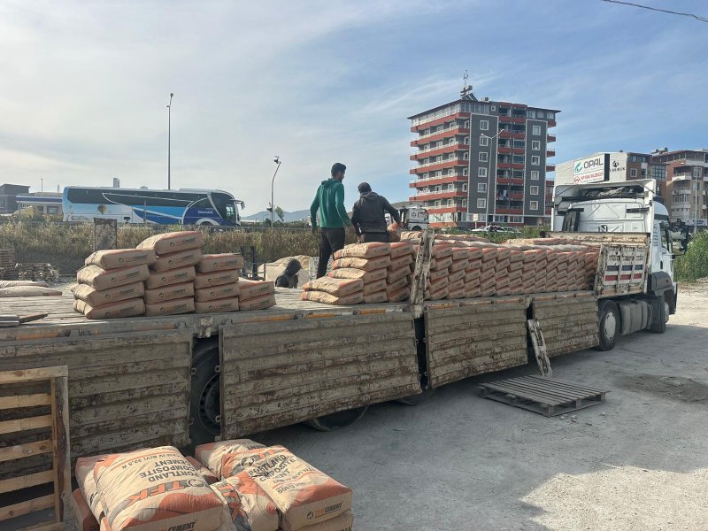 KARADENİZ KARDEŞLER’E YENİ YIL ZİYARETİ