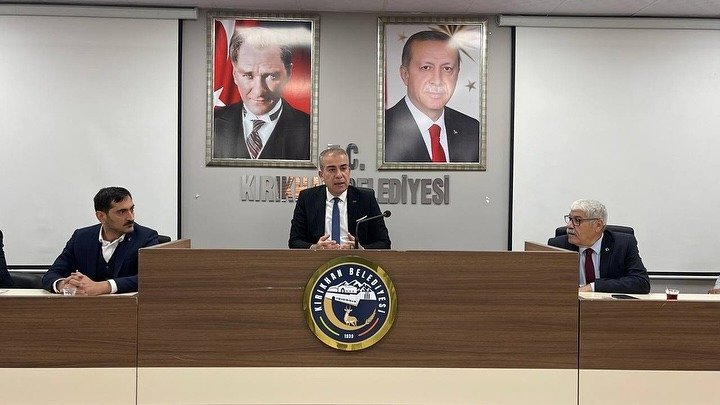 Kırıkhan Belediye Başkanı Ömer Erdal Çelik,