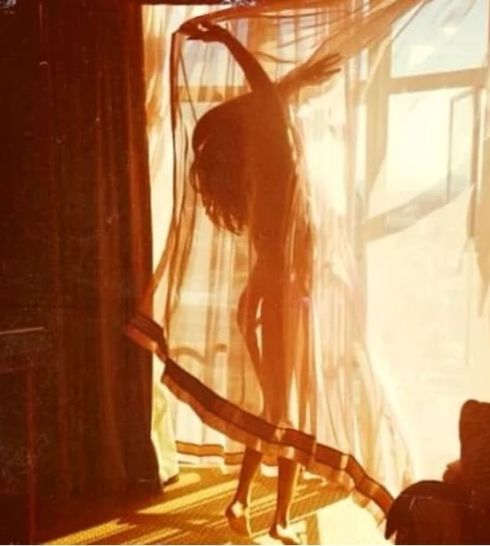 Instagram'a damga vuran 20 çıplak ünlü