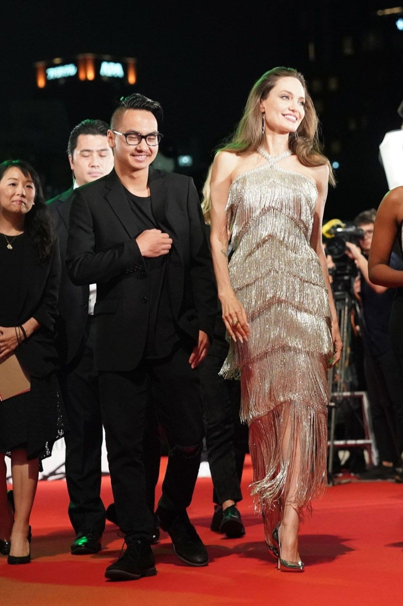 Angelina Jolie: Çocuklarımın iyiliği için boşandım