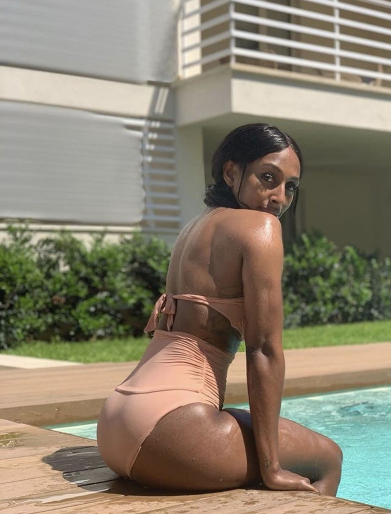 Sosyal medyada ünlüler: Dua Lipa tatilde Kristen Bell sporda