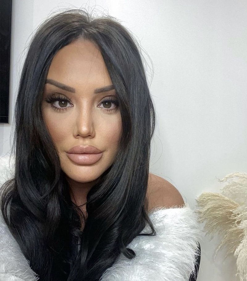 Sosyal medyada ünlüler: Dua Lipa tatilde Kristen Bell sporda