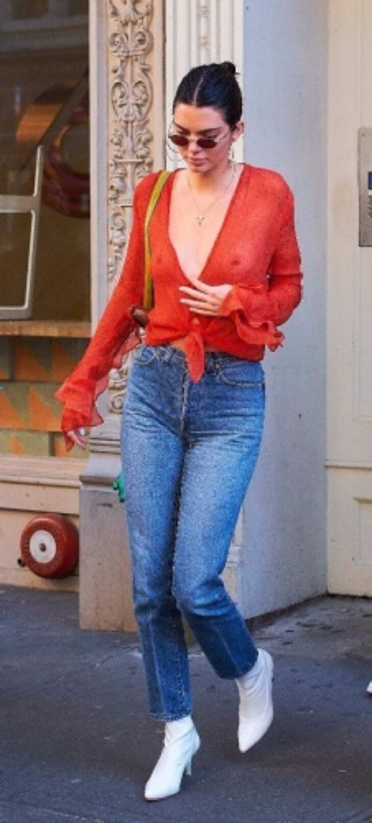 Sütyen takmayı sevmeyen ünlüler