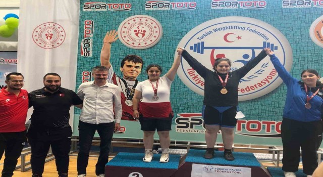 Haltercilerden 2 madalya