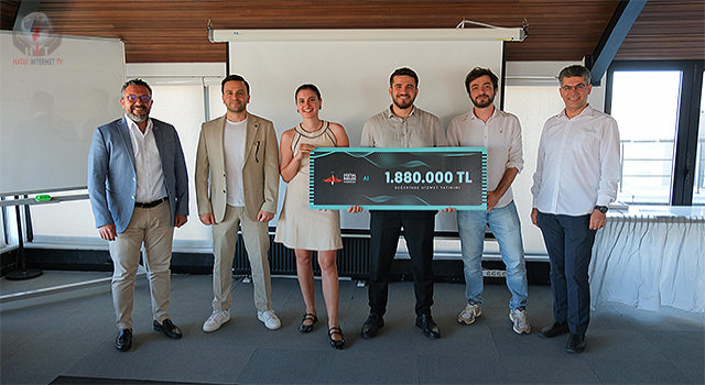 İSTE’Lİ ÖĞRENCİYE DİJİTAL YATIRIMCILIK ÖDÜLÜ