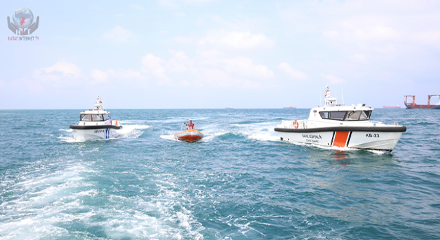 İSTE’LİLER “DENİZLERİMİZ GEÇİLMEZ MAVİ VATAN BÖLÜNMEZ” DEDİ