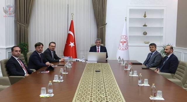 MEMİŞOĞLU'NDAN 81 İL SAĞLIK MÜDÜRÜ İLE ÇEVRİM İÇİ TOPLANTI