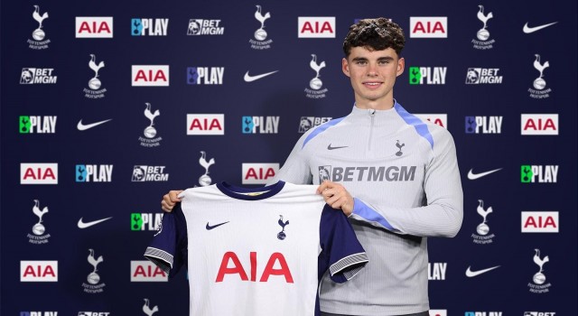 Tottenham, Archie Grayi renklerine bağladı