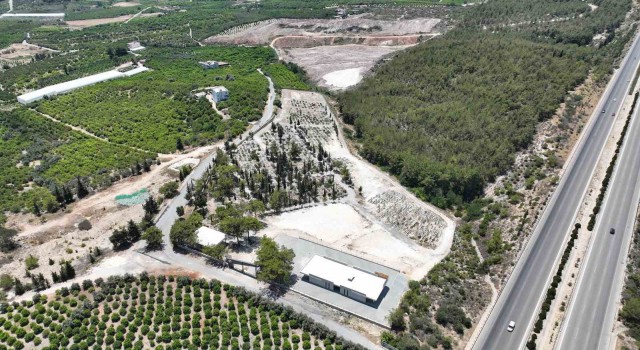 Mersinin gelecek 50 yıllık mezarlık sorunu ortadan kalkıyor