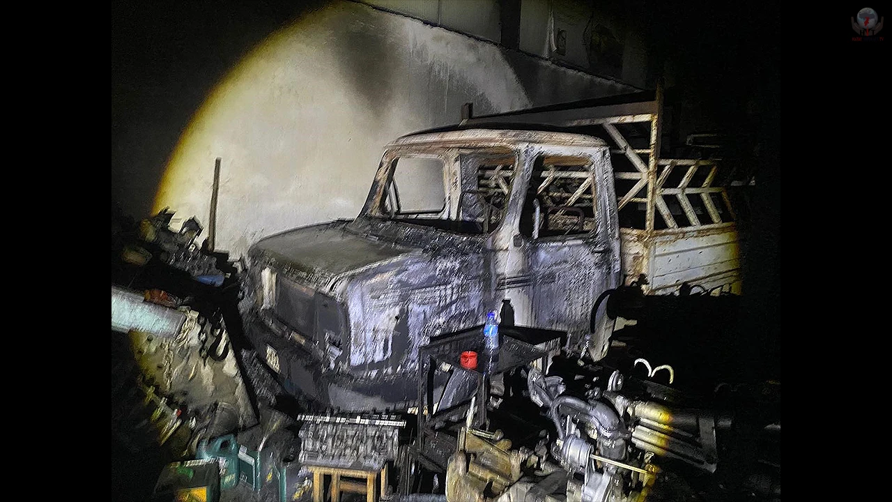 Antakya’da kamyonet alevlere teslim oldu