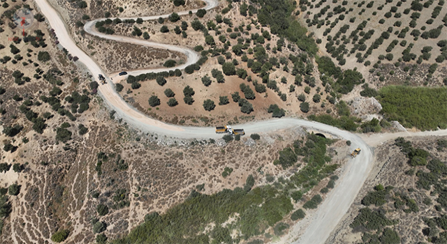 BELEN ÇAKALLI-TOPBOĞAZI ARASINDAKİ 7,5 KM’LİK YOL YENİLENİYOR