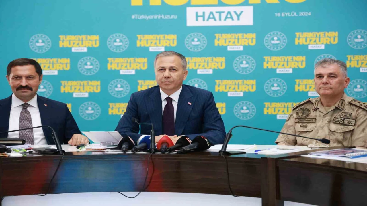 İçişleri Bakanı Yerlikaya: 2025 yılı sonuna kadar 139 bin konut hak sahiplerine teslim edilecek