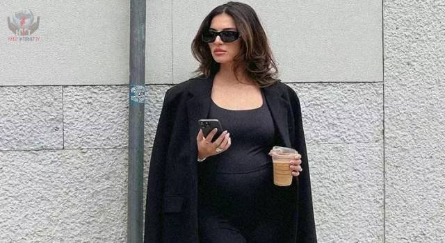 Karnı burnunda pozlar