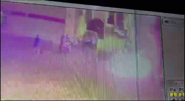 Silahlı ve EYPli saldırı kamerada