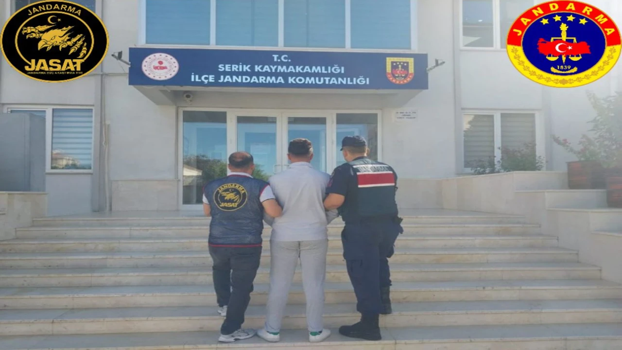 Antalyada jandarma 215 aranan şahsı yakaladı