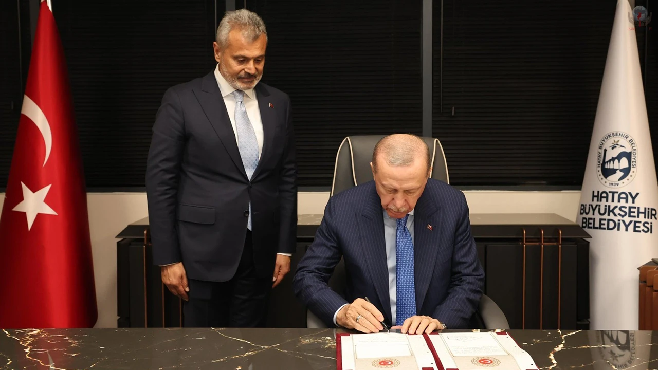 Cumhurbaşkanı Erdoğan'dan, Belediye Başkanı Öntürk'e ziyaret