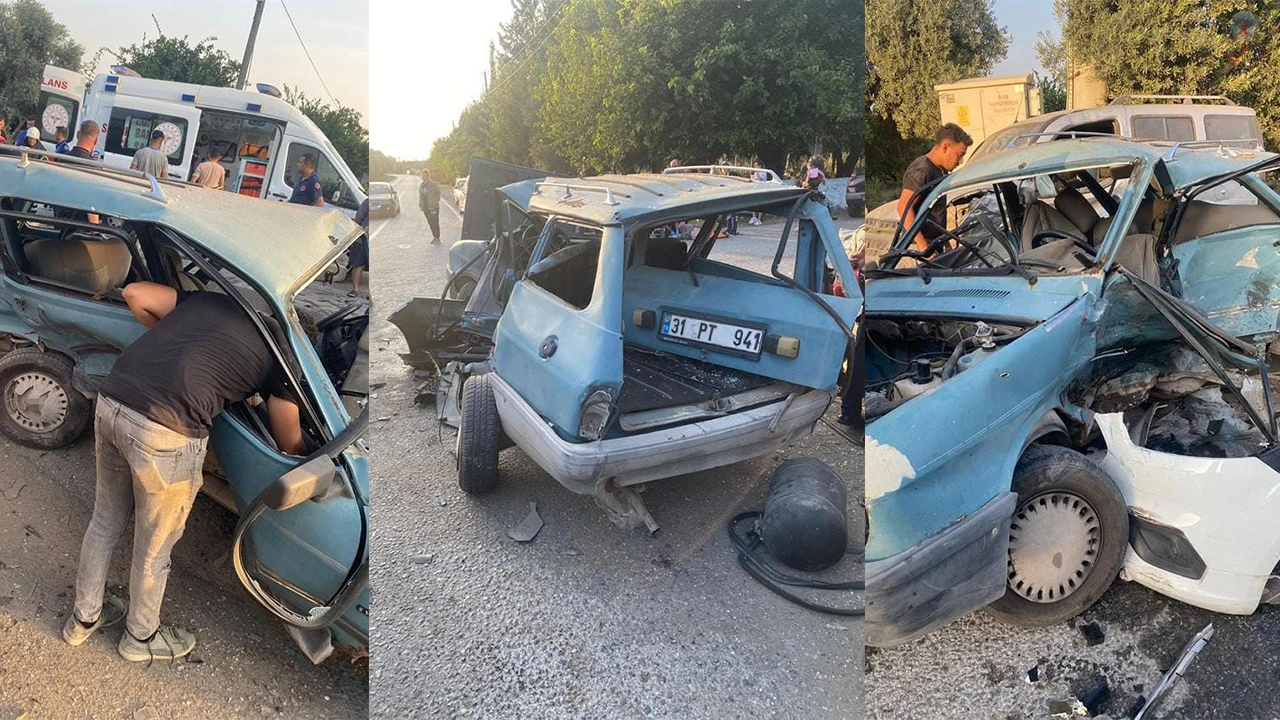 Hatayda 3 otomobilin karıştığı kazada 5 kişi yaralandı