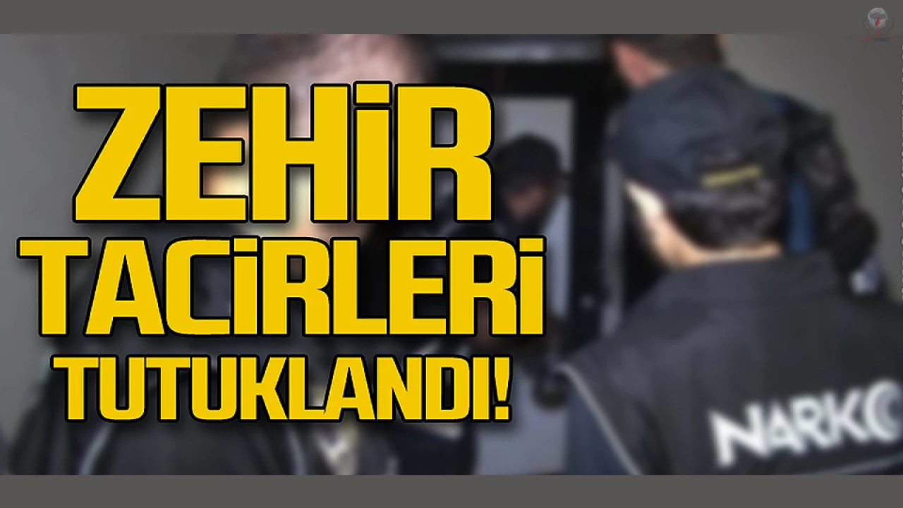 Payasta durdurulan araçta silah ve uyuşturucu ele geçirildi