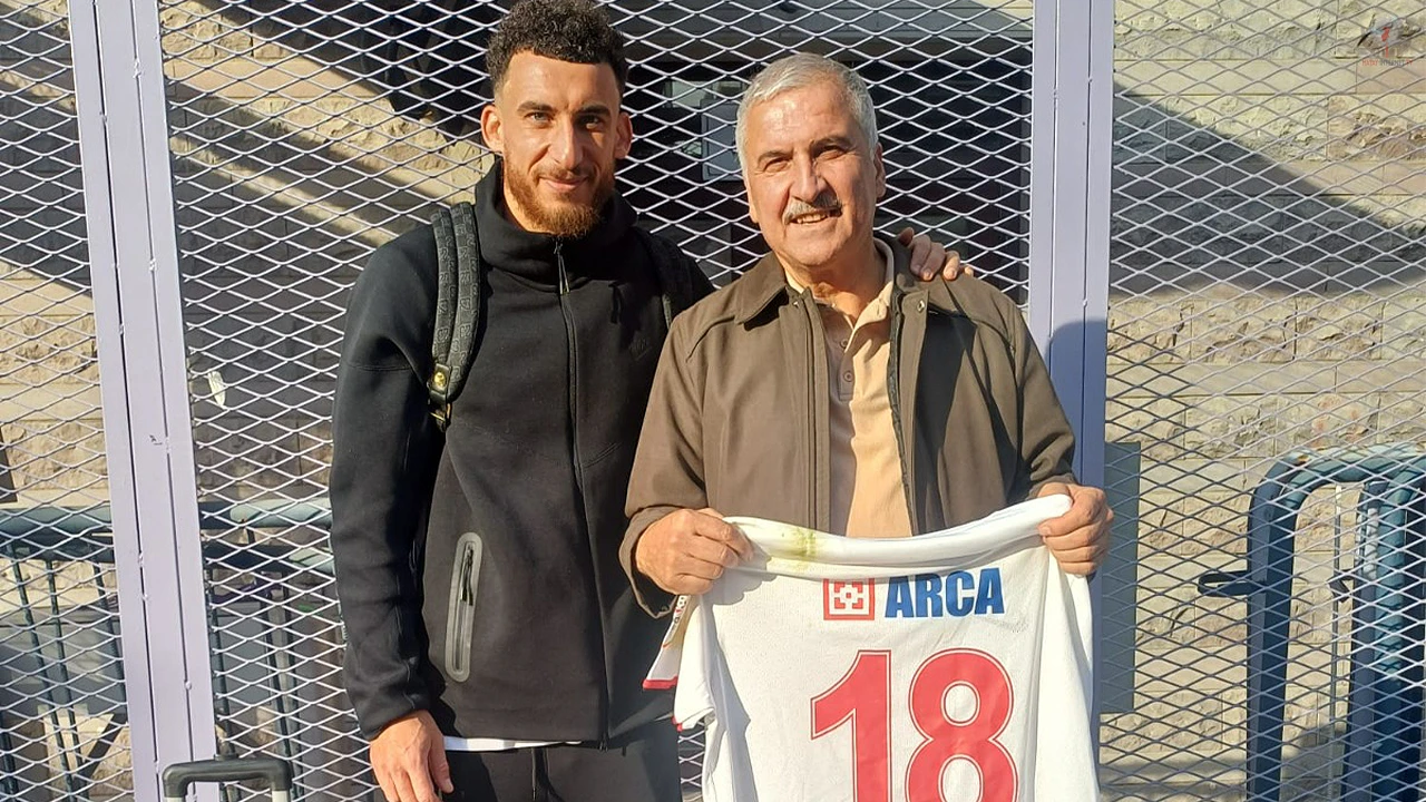 HATAYLI FUTBOLCU BABASINI GURURLANDIRDI