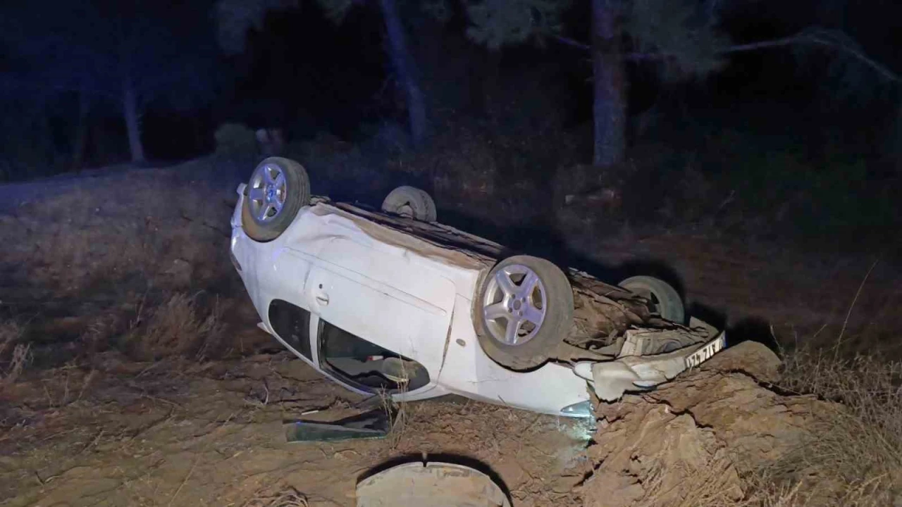 Virajı alamayıp takla attı, kazayı burnu bile kanamadan atlattı