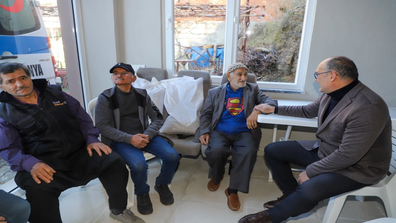 Alanya Belediyesinin evde bakım hizmetleri devam ediyor