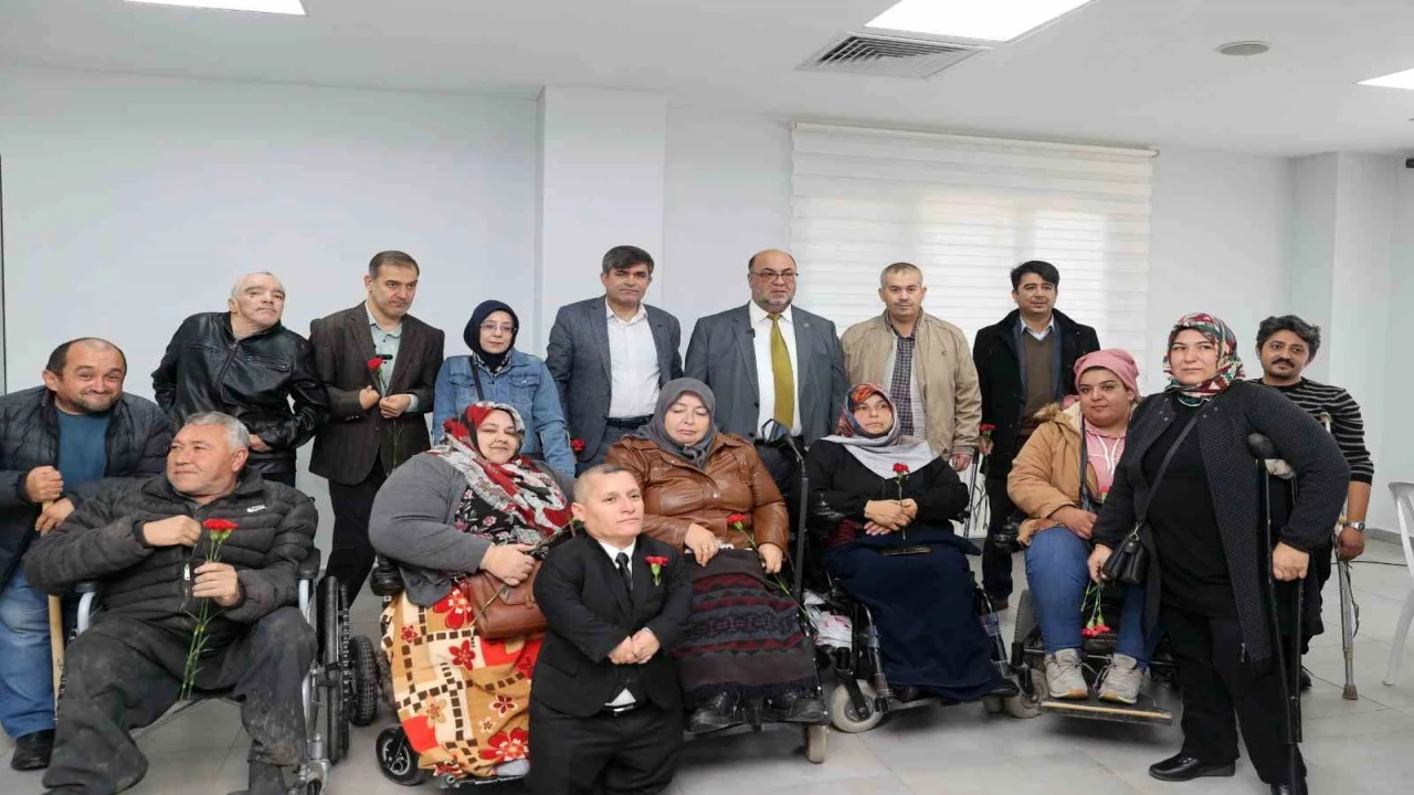 Başkan Akpınar, engellilerle buluştu