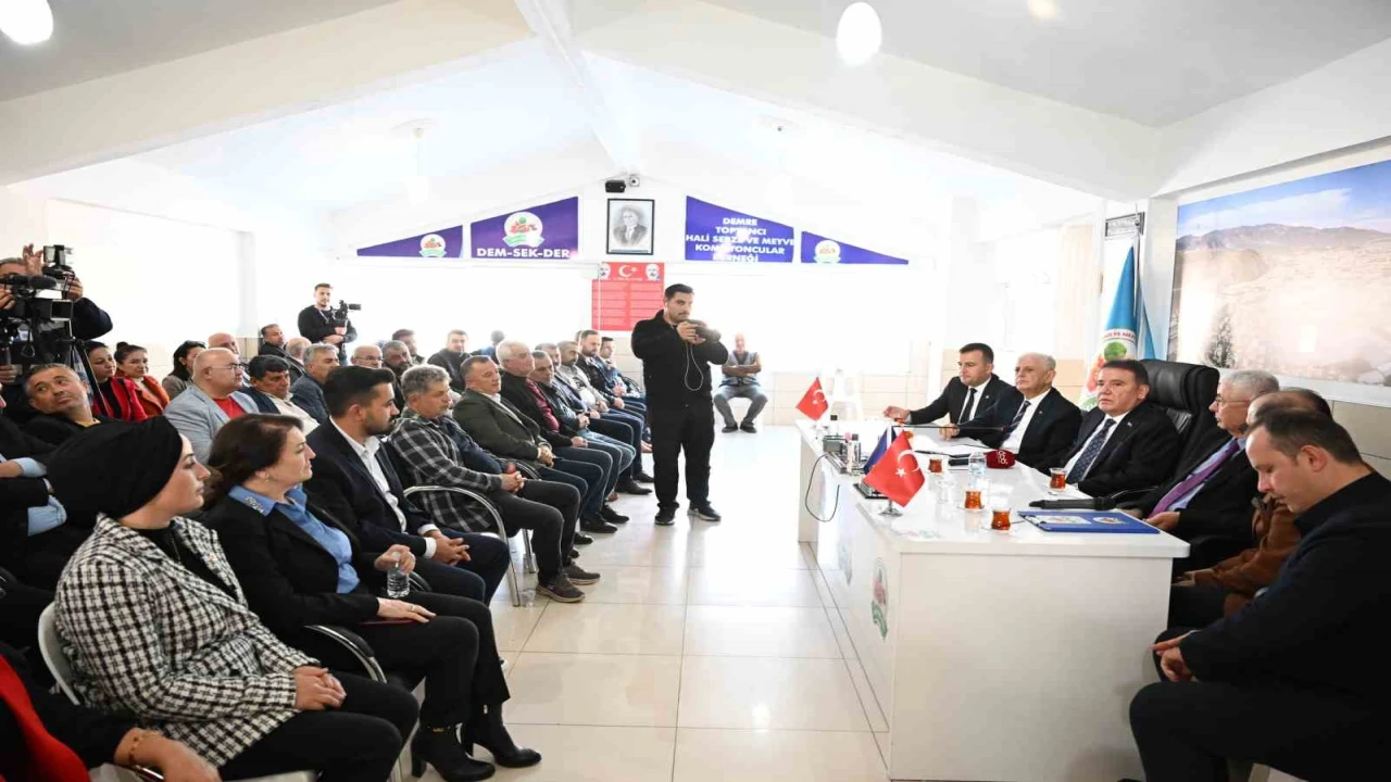 Başkan Böcek Demrede açılış yaptı, incelemelerde bulundu