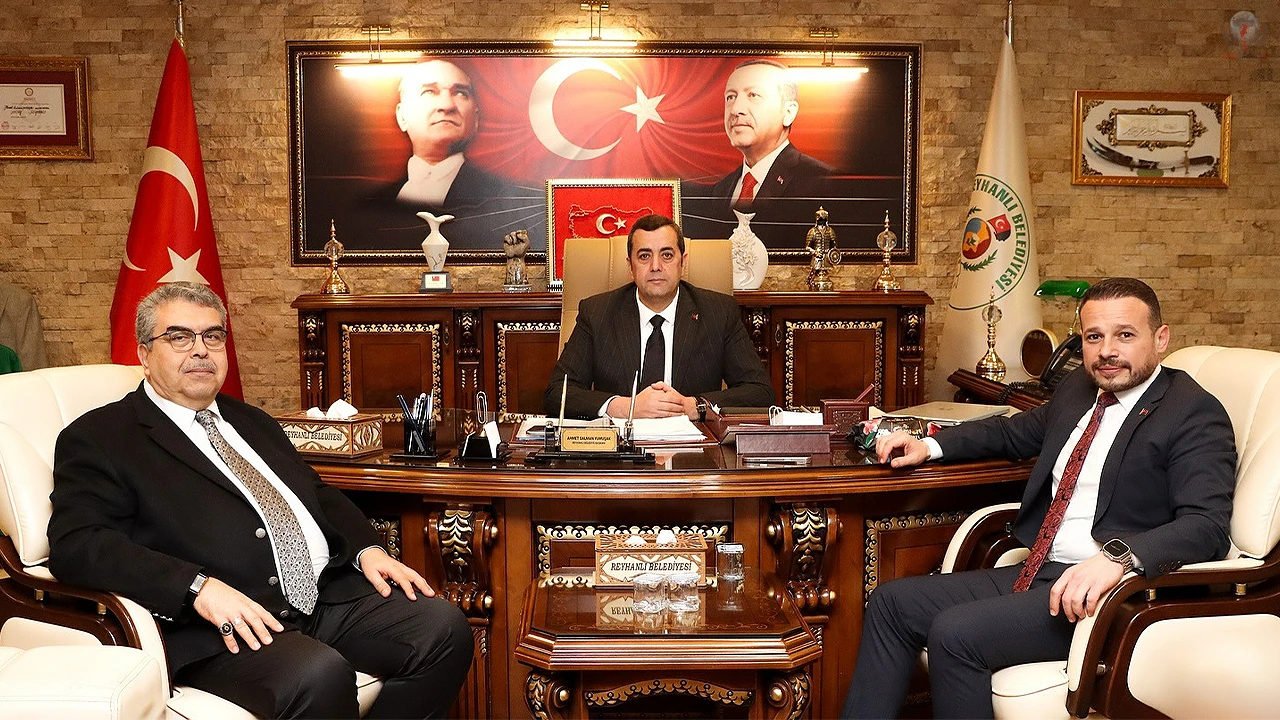 BAŞKAN YUMUŞAK İL MÜDÜRÜ SÖNMEZ’İ AĞIRLADI